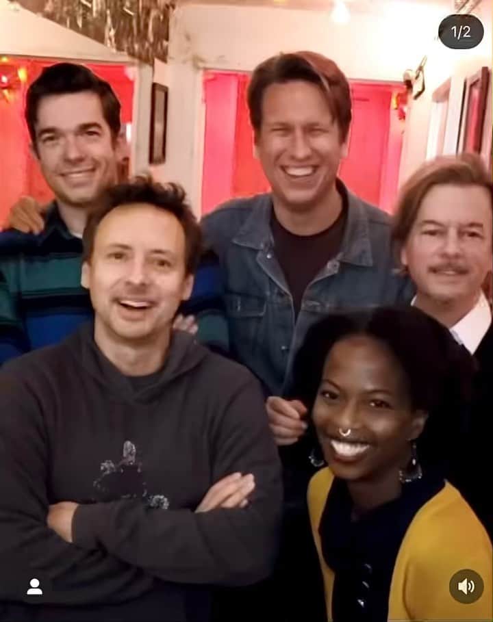 デヴィッド・スペードのインスタグラム：「Buzzed by @largolosangeles last night and jumped on with some faves. @kyledunnigan1 @peteholmes @johnmulaney #maggiemaye」