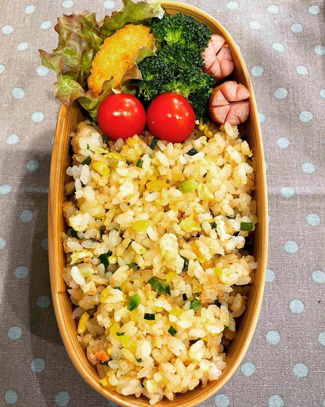中島静佳さんのインスタグラム写真 - (中島静佳Instagram)「今日のお弁当はたらこチャーハンでした。結構パラパラにできました(＾ｰ^)」4月7日 13時33分 - shizuka617nakajima