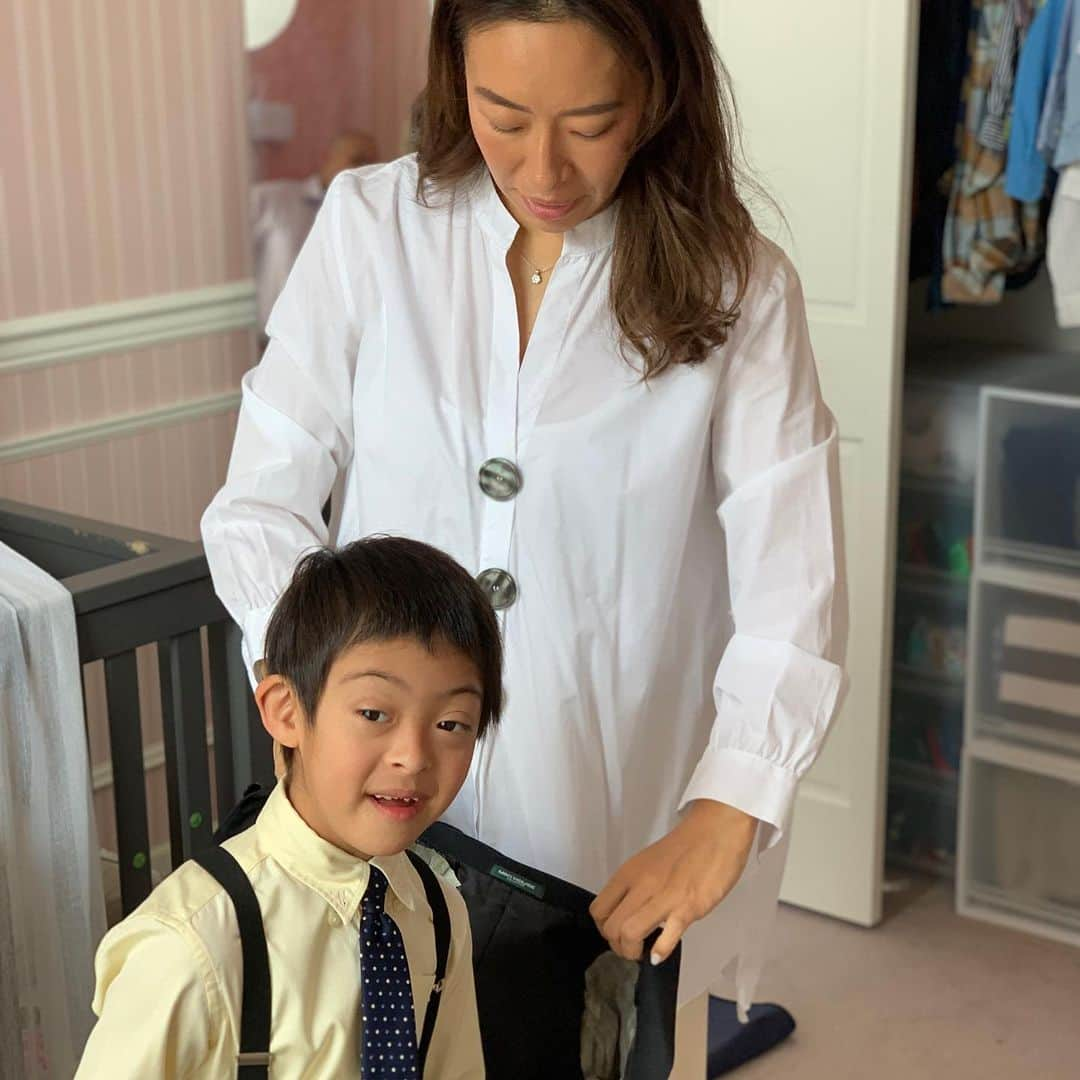 アレックス・ラミレスさんのインスタグラム写真 - (アレックス・ラミレスInstagram)「We are so proud of You Kenji-kun! Wishing you all the best in your new challenge! First grade wow the time passed so quickly, we will support you Kenji every of our lives #congratulations #firstdayofschool #happy #ramichanfamily #poudpapa #happymother #いちねんせい #1stgrade #japaneseschool #cooldownsyndrome #downsyndromeawareness #downsyndromelove #coolkid」4月7日 14時34分 - ramichan3