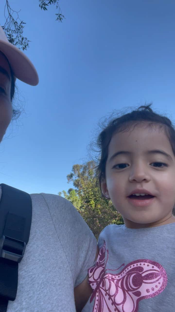 ギャビ・ガルシアのインスタグラム：「SOUNDS ON! 😭 Life is not about medals! this make me happy’ “i’m strong like gabi, i don’t give up “ ! We never give up! ❤️  ….  Meu coração enche de alegria!! Medalhas são apenas um pedaço de metal e deixar meu legado  foi oque sempre sonhei  “eu sou forte igual a gabi, eu não desisto” ❤️  Thanks my @allianceeastvale family」