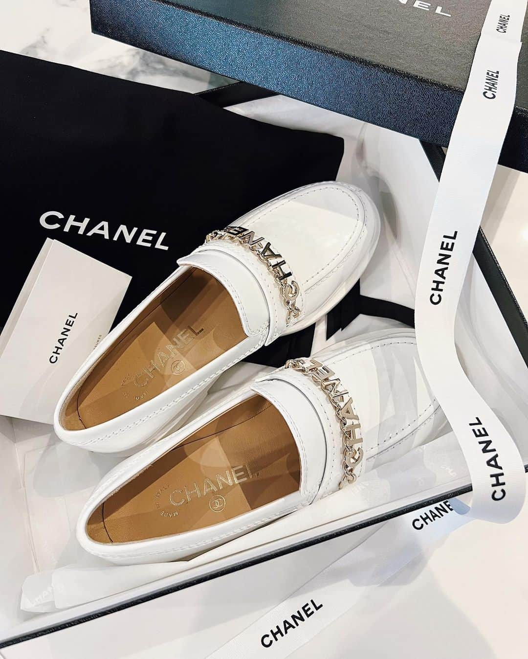 桃華絵里さんのインスタグラム写真 - (桃華絵里Instagram)「New in🤍 ＣＨＡＮＥL  #chanel #shoes」4月7日 15時57分 - _momoka828_