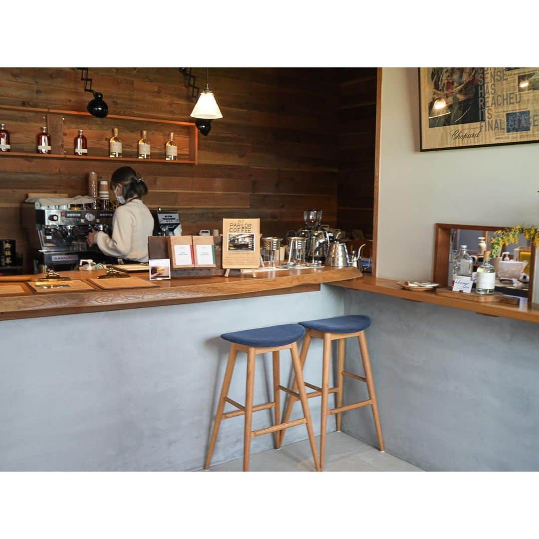 石井美保さんのインスタグラム写真 - (石井美保Instagram)「京都に行ったら必ずアラビカのコーヒーを飲むのですが、もう1店美味しいコーヒー屋さん見つけた。 knot cafe 北野天満宮近くです。#mihoishii_京都」4月7日 20時09分 - miho_ishii
