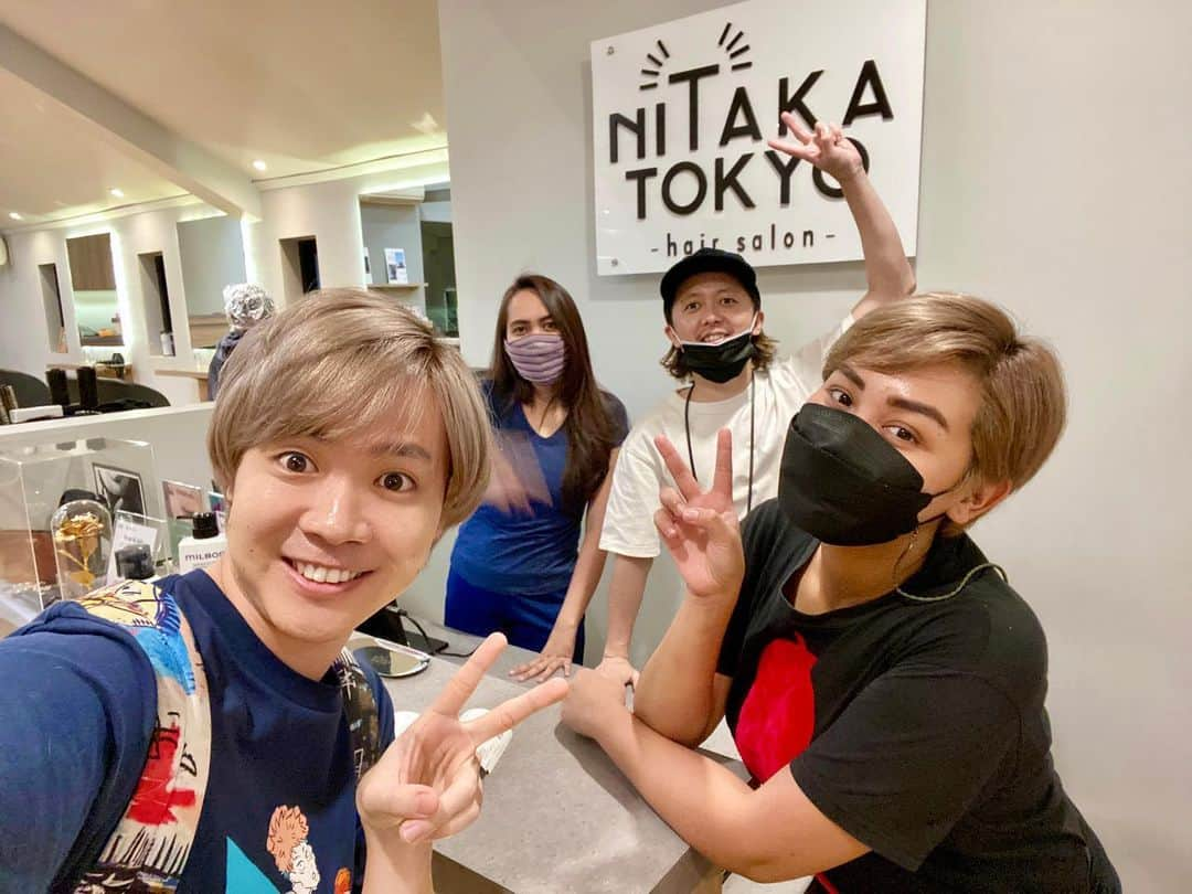 そこらへん元気さんのインスタグラム写真 - (そこらへん元気Instagram)「Potong rambut dan cat rambut di @nitaka.tokyo !! Gimana kalian rambut baru aku? Arigatooo for @nitaka.anggit @tk4tk4tk4tk4 🙏🏻  #nitakatokyo #salonjakarta」4月7日 21時28分 - official_genki