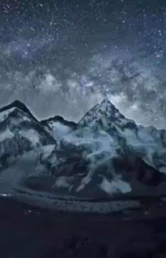 Cory Richardsのインスタグラム：「2010 // A time-lapse of Everest and the world spinning in space and zooming around the sun at  67,ooo mph lest we forget how brief and momentary and special this all is.  I'm sure I have a higher res version of this on a hard-drive somewhere. But that's not really the point now, is it?」