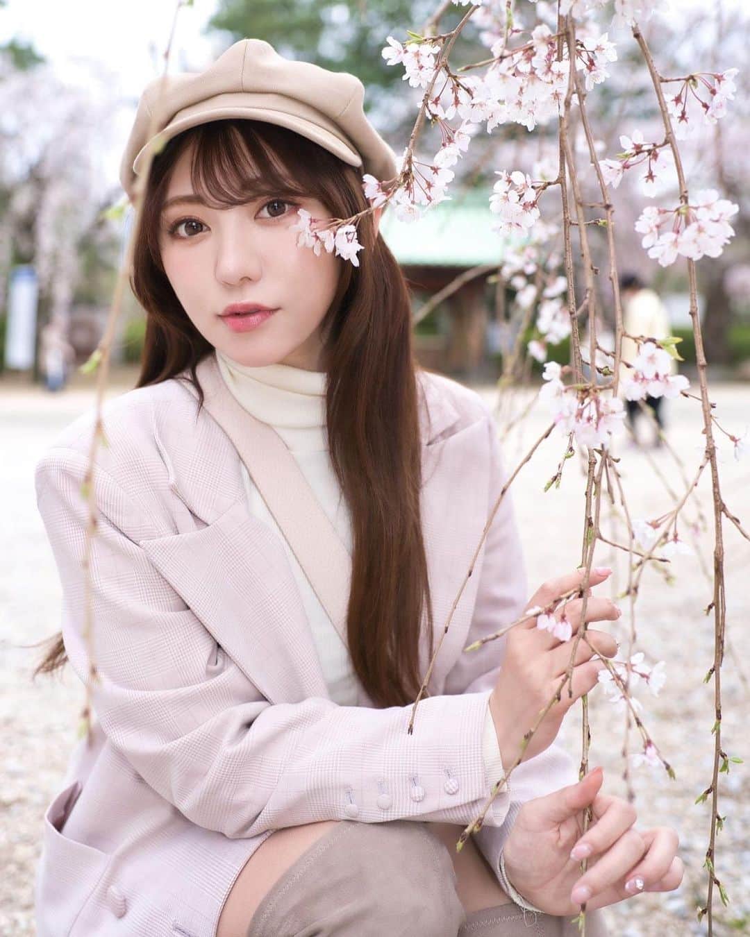 神尾美月のインスタグラム：「アイコンかえた🌸どお？」