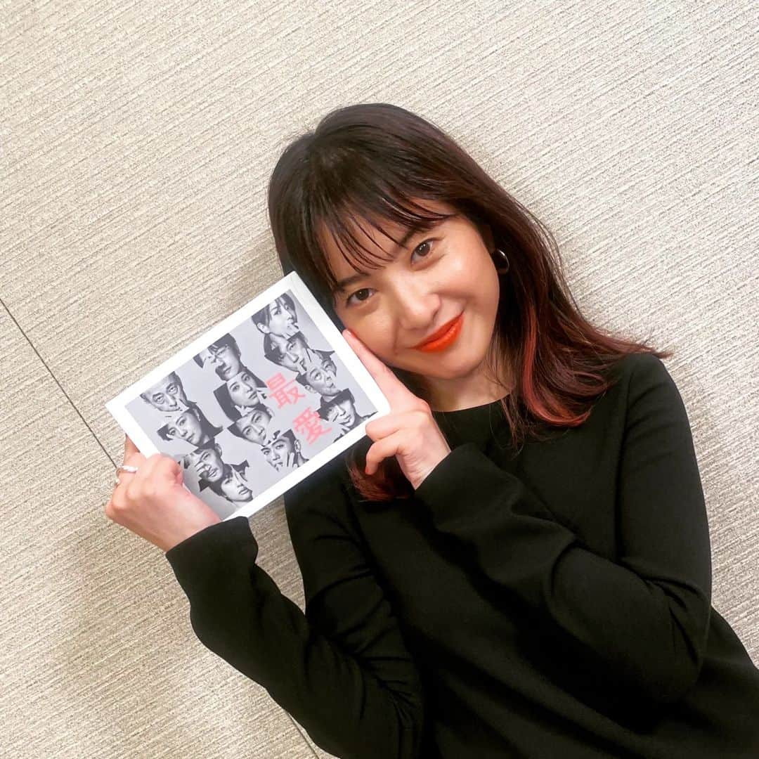 最愛さんのインスタグラム写真 - (最愛Instagram)「本日🌸  Blu-ray＆DVDが発売されました！ パチパチパチ👏  153分の特典映像と。 撮影秘話もりだくさんのディレクターズ＆キャストプレミアムトークと。 濃厚なボックスになってます。  最愛を深掘りしてください😆  #最愛ドラマ #tbs #吉高由里子 #松下洸平 #田中みな実  #佐久間由衣 #高橋文哉 #奥野瑛太 #薬師丸ひろ子 #光石研 #酒向芳 #津田健次郎 #及川光博 #井浦新」4月8日 11時12分 - saiai_tbs