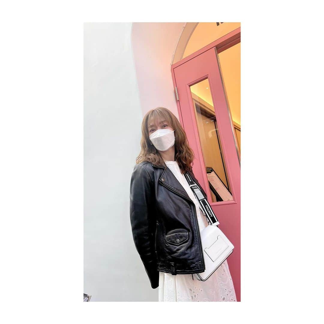大河内奈々子のインスタグラム：「・ ・ 新しいことを始めるとき 不安もあるけれど、楽しみも増えていく😊  もう少し、みなさんとコミュニケーションを取ったり 一緒の時間を過ごせることを考え中🤔  もうちょっとしたら　ご報告できるはず  みなさん　これからもよろしくお願いします🧡  #nanakoohkouchi #大河内奈々子 #みんなとの繋がりに感謝」