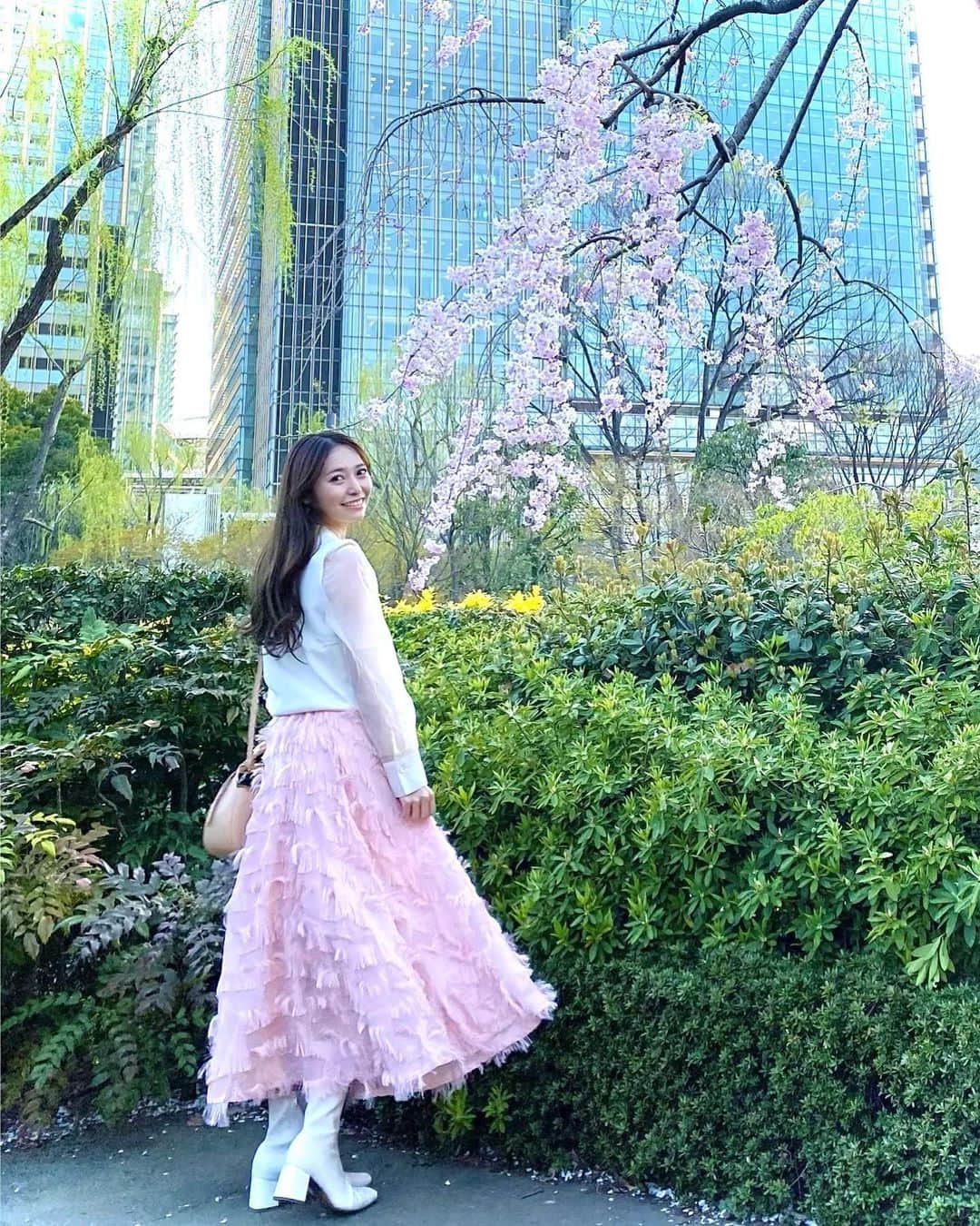 黒澤ゆりかのインスタグラム：「桜🌸  ひっそり準備中💕」