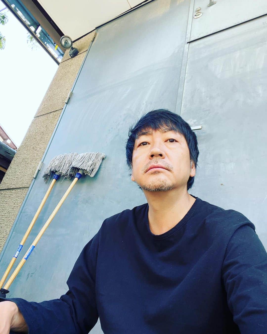 月に吠える。のインスタグラム：「舞台「ケダモノ」 絶賛稽古中也 下北沢本多劇場にて お待ちしております。  #大森南朋  #門脇麦 #あめくみちこ #清水優 #新井郁 #田中哲司 #赤堀雅秋  #ケダモノ」