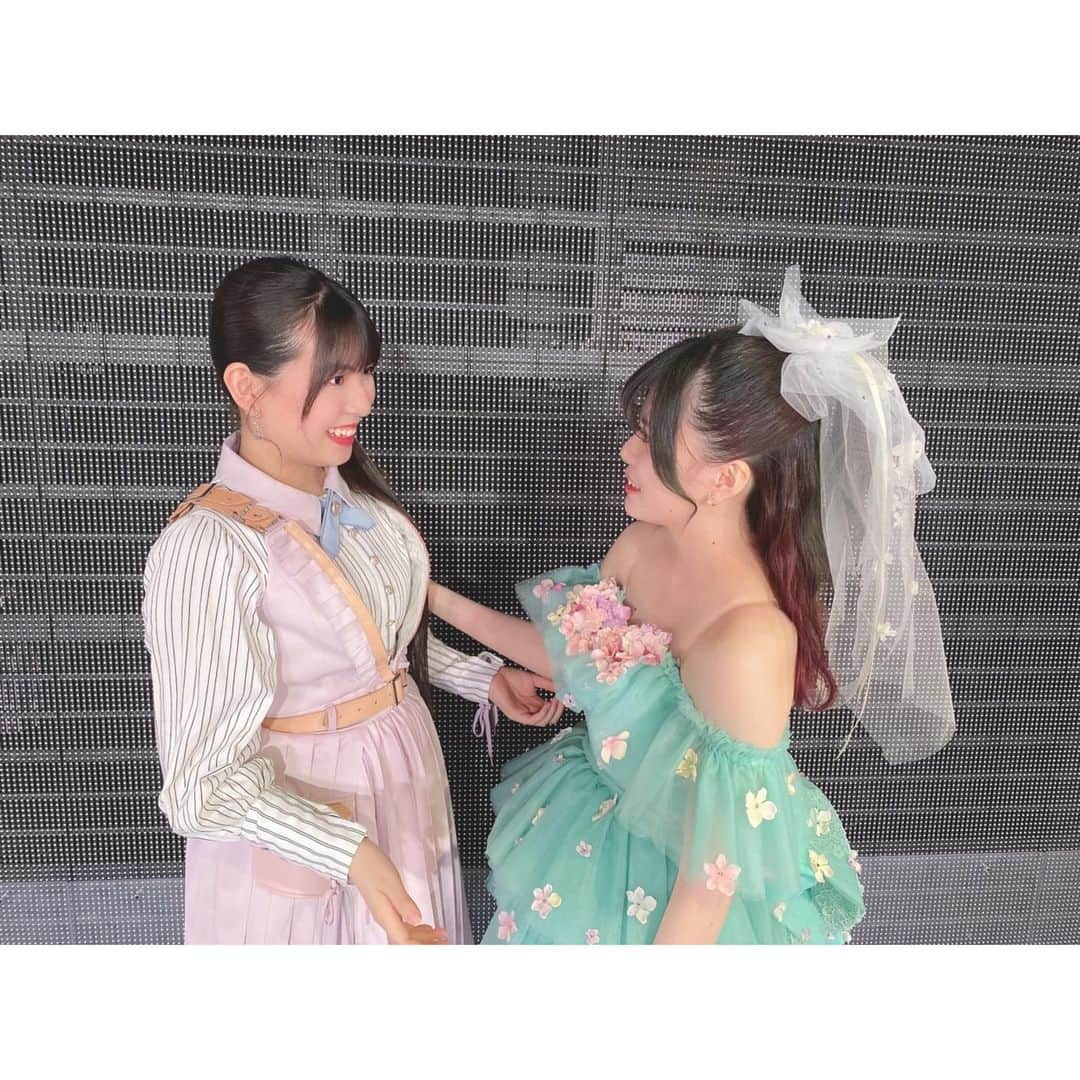 三村妃乃さんのインスタグラム写真 - (三村妃乃Instagram)「︎☺︎  ご卒業おめでとうございます🌸  角さんのキャプテンとしての姿、しっかり目に焼きつけていたので、今NGT48に角さんがいないのが信じられないです🥲  本当にお世話になりました！ これからのNGT48も見守っていてくださいね︎☺︎  #NGT48」4月9日 16時00分 - hino_yuiitsu62