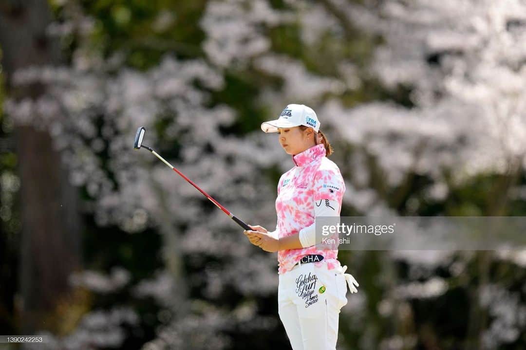 石山千晶のグルメインスタ