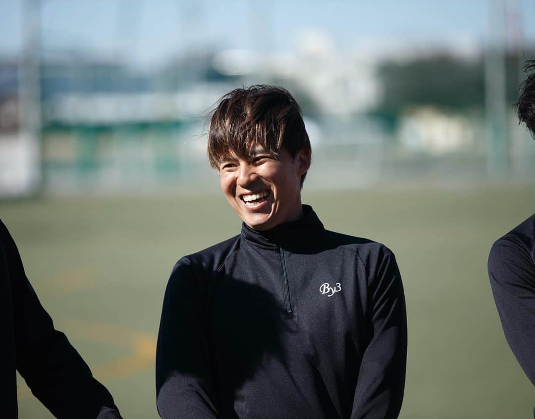 のインスタグラム：「. Smile😊  #by3」