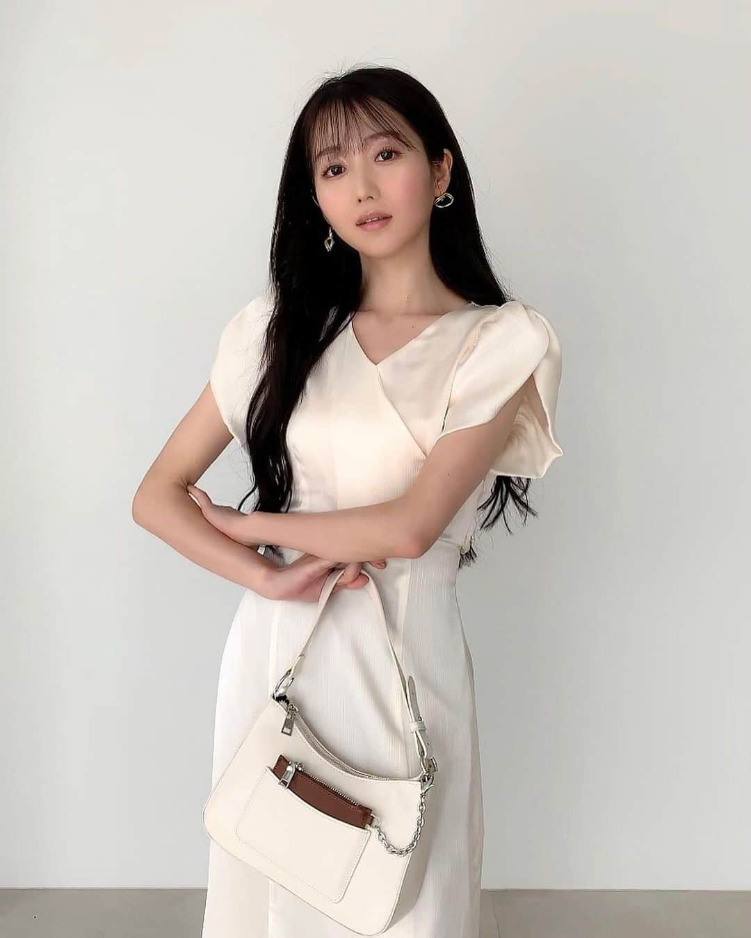 大谷映美里さんのインスタグラム写真 - (大谷映美里Instagram)「Big News   dazzlinさんとのコラボアイテムが完成しました🐈    実は去年の秋ごろからずっと考えていたお洋服たちです♡ やっとやっとみんなにお披露目できて嬉しい〜‥！ ㅤㅤㅤㅤㅤㅤㅤㅤㅤㅤㅤㅤㅤ ...