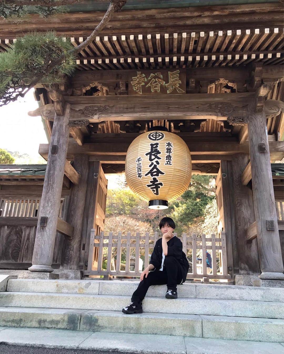 南出凌嘉さんのインスタグラム写真 - (南出凌嘉Instagram)「鎌倉いってきたよぉー！ 長谷寺や大仏様みてきた✨ 写真も撮れた〜 晴れてたから道中富士山もみれた🗻 めっちゃ綺麗だったよ！」4月9日 22時15分 - ryokaminamide_official