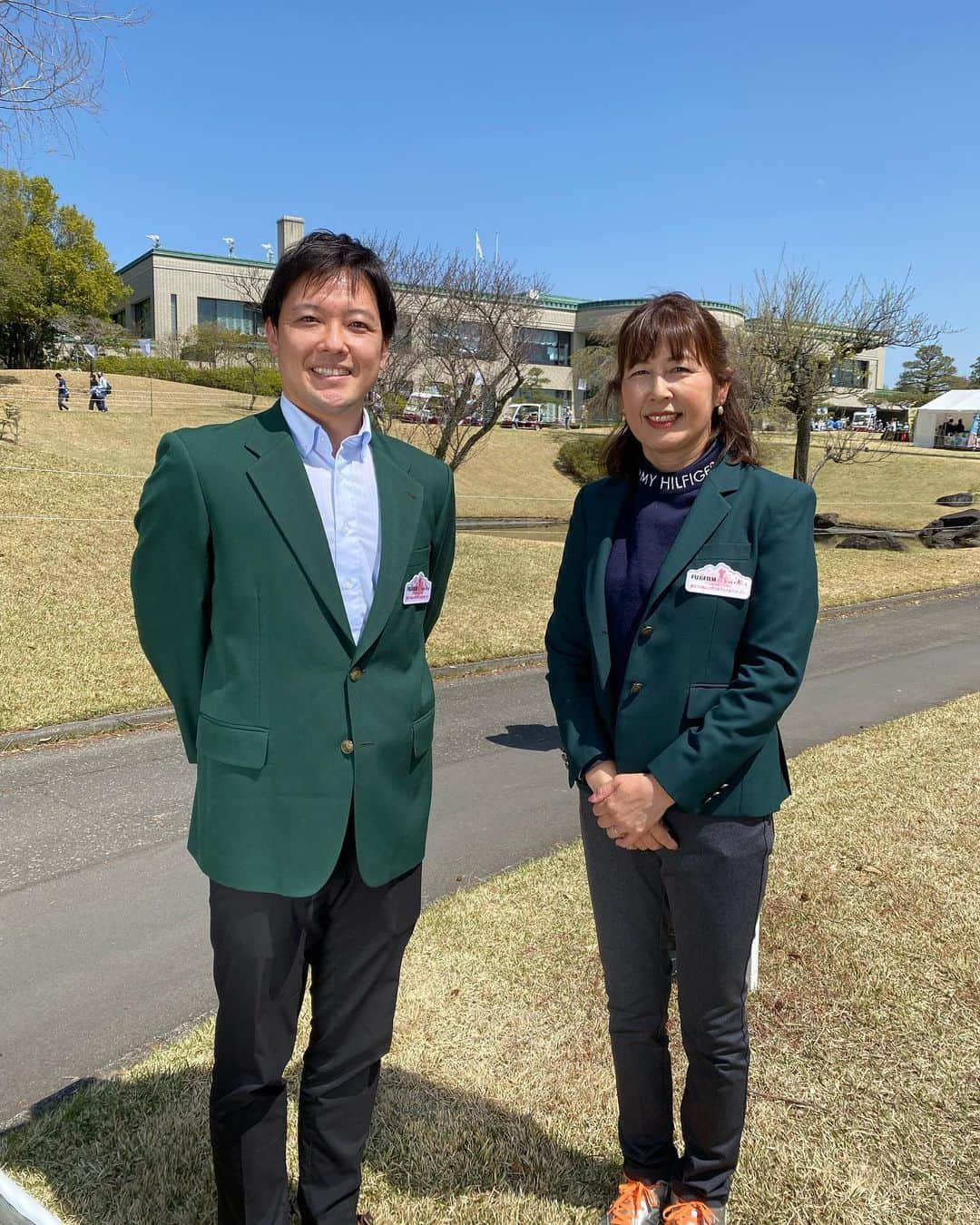 読売テレビアナウンス部のインスタグラム：「本日午後3時からはゴルフ中継⛳️  富士フイルム・スタジオアリス女子オープン最終日の模様をお届け！  実況は#立田アナ です🐤🎤 解説は#村口史子プロ  日本テレビ系列・全国ネットにて放送です！ #読売テレビ#アナウンサー  #立田アナ」