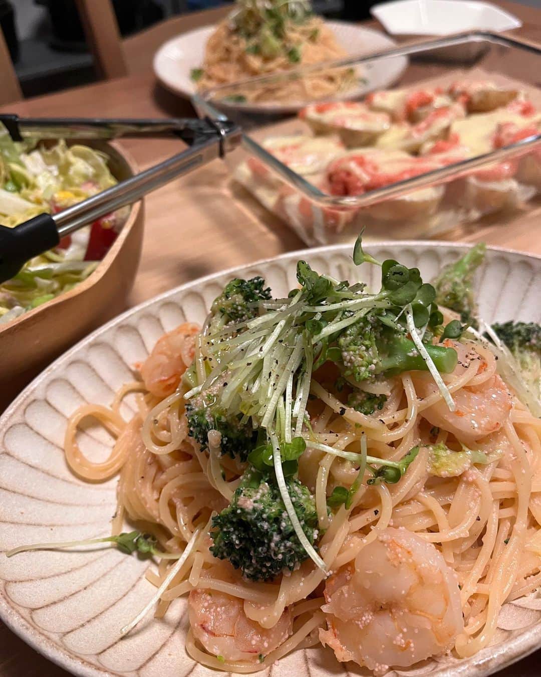 長澤メイのインスタグラム：「にいちゃんのごはんが 美味しすぎる🤤💖 @happy_takuma  #たく飯」