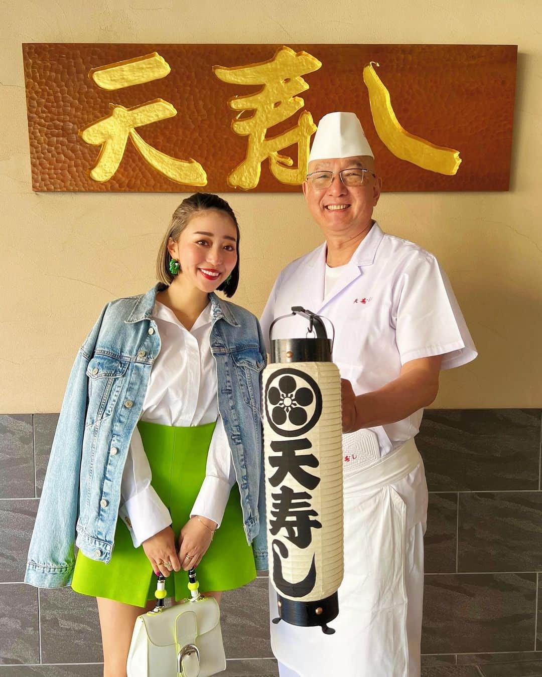 梅谷安里のグルメインスタ