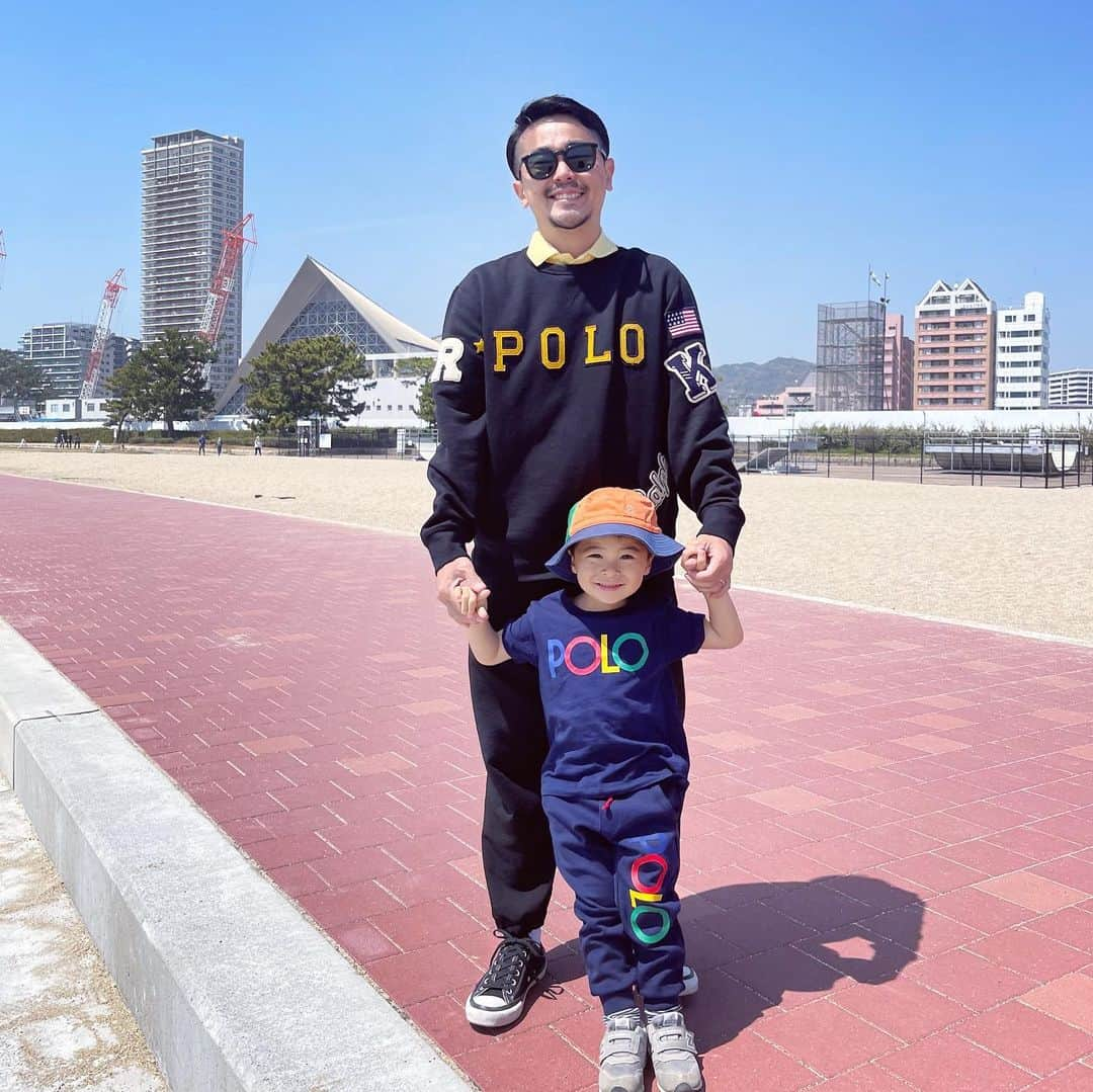 小川ひとみさんのインスタグラム写真 - (小川ひとみInstagram)「Daddy&Son❤️ #poloralphlauren #coordinate」4月10日 15時29分 - hitomy220