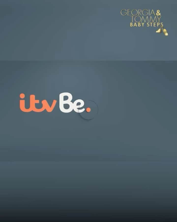 ジョージア・コウソウロウのインスタグラム：「AHHHH I’m so excited we get to share with you our crazy raw journey of parenting 🤣😭 & THE ENGAGEMENT 😭 please tagg me if you see the advert ✨✨✨ #babysteps coming soon to @itvbe」
