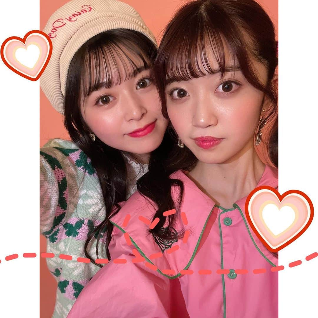 PureGiさんのインスタグラム写真 - (PureGiInstagram)「NewSingle「大冒険」配信リリースまで残り【1日‼️】  今日はANN＆MOEKAのオフショット💛💗 ハートがたくさんのかわいい2人組です❤︎゛  ●１９：１５＜TikTok＞ ●１９：３０＜Instagram2投稿目＞ ぜひ待機してチェックよろしくお願いします‪ ♡  【ーNEXTLIVEー🎤】 ①クロフェス2022～今年は野外フェスで盛り上がるしん！！～ 日程：2022年4月30日(土) ※会場については後日発表  ② JAPAN CENTRAL IDOL FESTIVAL 2022 Aichi Sky Expo 日程：2022年5月6日(金),7日(土),8日(日) ※出演日は後日発表  【PureGi メンバー】 💚公式 @puregi_official  💗MOEKA  @pop_moestagram 💛ANN  @anyamamoto0516 💙KOKORO @kokoroo_67 🧡MIYU @__m.u2525 💜ALICE @alice620_alice ・ ・ #PureGi #ぷれっぢ #PureLove #アイドル #MOEKA #ANN #KOKORO #MIYU #ALICE #アイドル #jk #jc  #新曲 #大冒険 #新衣装  #クロフェス #JCIF」4月10日 19時00分 - puregi_official