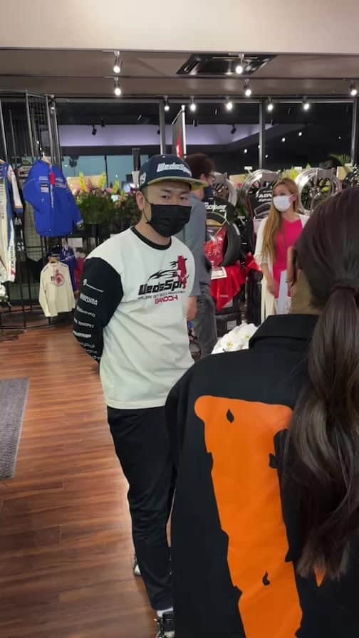 織戸学のインスタグラム：「@masabandoh   #garage19  #maxorido   オープン^_^  町田市根岸2-1-5  水曜日定休日」