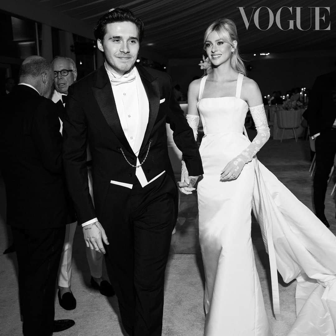 ニコラ・ペルツのインスタグラム：「Mr. & Mrs. Peltz Beckham」
