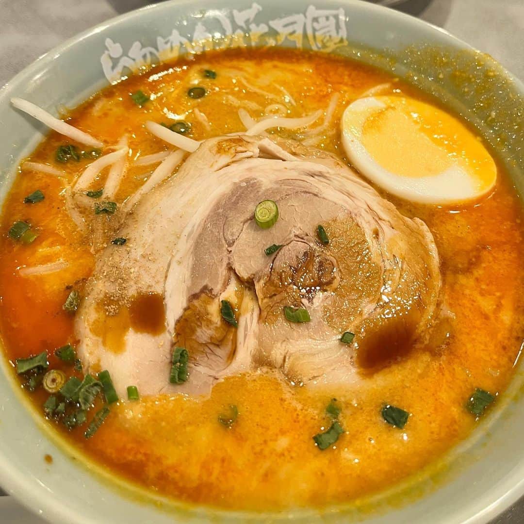 藤田朋子さんのインスタグラム写真 - (藤田朋子Instagram)「食べたかったやつ！  #らあめん花月嵐  #魅惑の坦々麺 #ほんとにスープがいつも美味しくて飲んでしまうだよ」4月11日 21時17分 - chiendormant