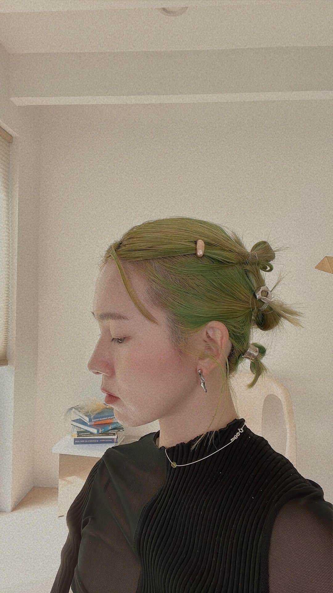 三苫愛のインスタグラム：「Many odango style @pluiehair @pluietokyo」