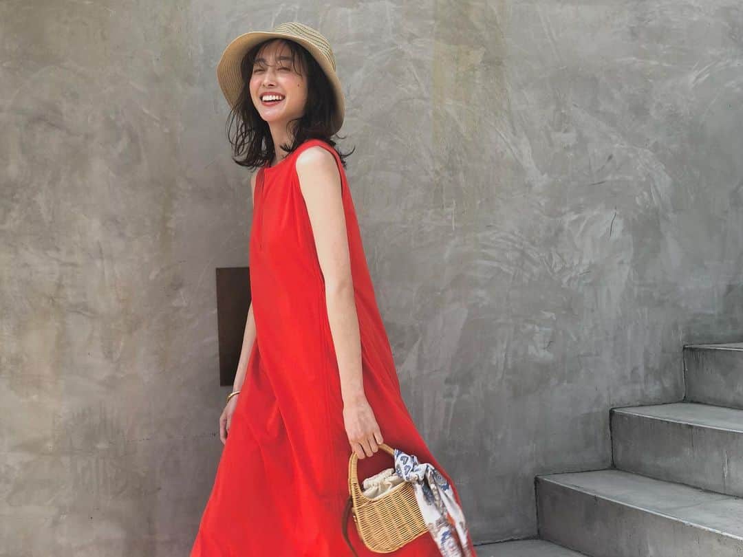 泉見祐希のインスタグラム：「. 暖かった日に夏の撮影は最高だ🍉」