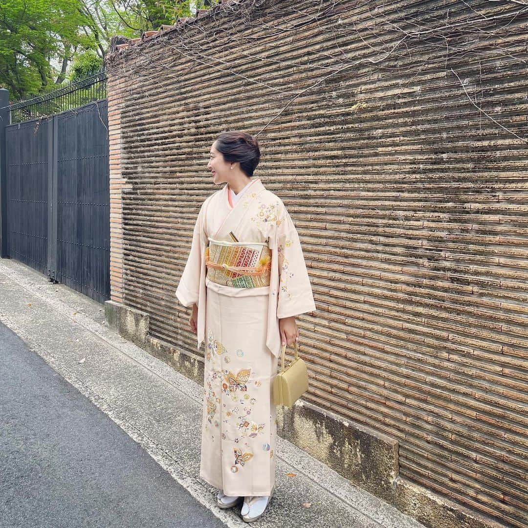 小川ひとみさんのインスタグラム写真 - (小川ひとみInstagram)「今日は入園式がありました🌸 息子が幼稚園での３年間 お友達や先生方と 楽しい毎日を過ごせますように🥰 #入園式 #お着物 #mamalife」4月13日 13時47分 - hitomy220