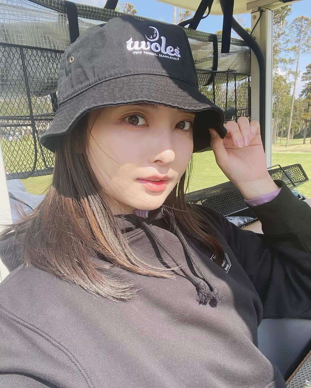 大石絵理のインスタグラム：「⛳️びよりな日々🌿🐥🧡😉」