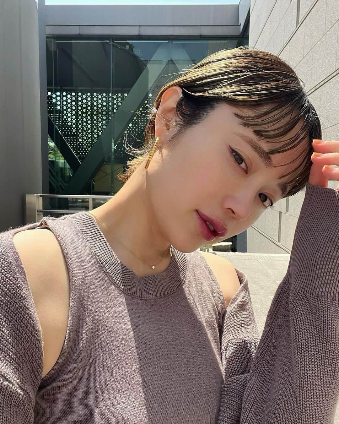 島居玲子のインスタグラム：「👱🏼‍♀️」
