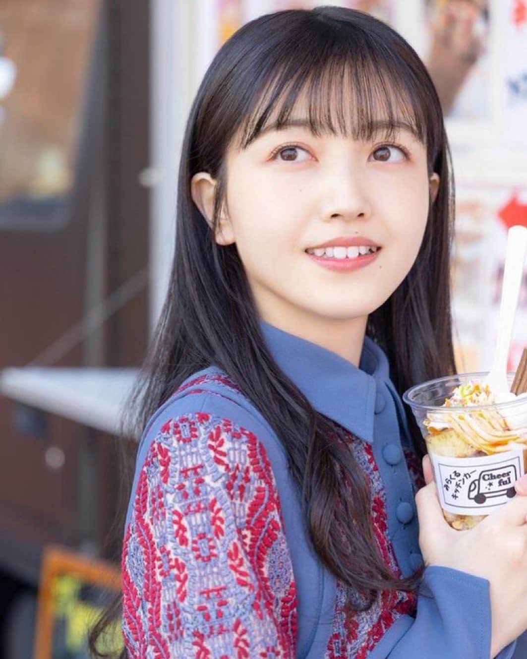 のインスタグラム：「美しい…！ #乃木坂46 #久保史緒里 #久保ちゃん #久保ちゃん白すぎ可愛すぎ  #久保史緒里さんしか」