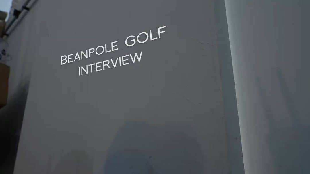 パク・ソンヒョンのインスタグラム：「#광고  22 S/S 빈폴골프  비주얼 촬영현장  tmi 인터뷰  @beanpole.golf」