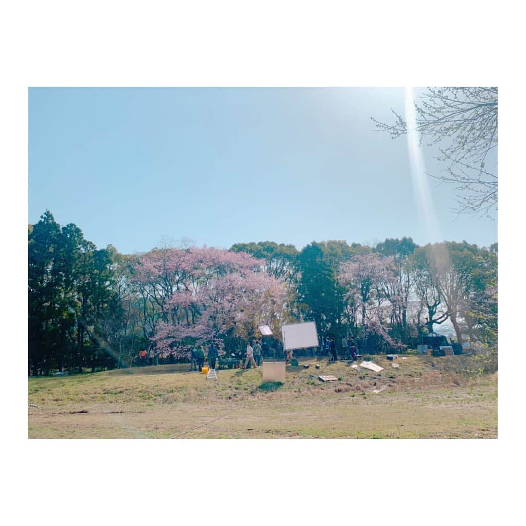 吉岡里帆さんのインスタグラム写真 - (吉岡里帆Instagram)「京都で撮っていた作品がひと段落。 ずっと景色や世界観が綺麗でした 明日は舞台挨拶で東京です。 夕方会えるの楽しみにしてます… 丸の内TOEI」4月13日 20時56分 - riho_yoshioka