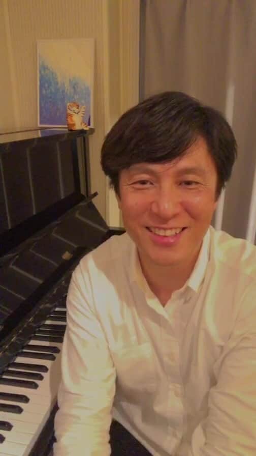望月衛介のインスタグラム：「Monthly Eisuke Live vol.3  ありがとうございました😊  次回は 5/25 2100スタート予定！  見てね！」