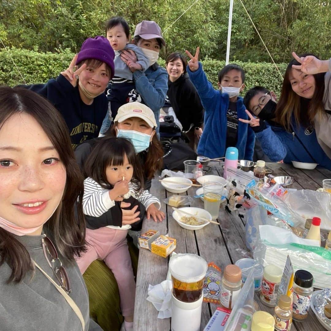 橋本紀代子のインスタグラム：「限界だ！バーベキュー 茄子切ったり、けん玉したり、いどばた会議したり、、 時差投稿📷」