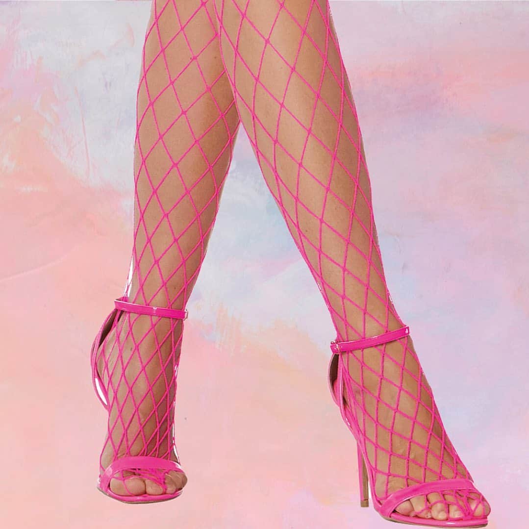 ドリームガールのインスタグラム：「🎡Last Chance: Grab your FREE pair of neon pink fence net panty hose with any $50+ purchase! Use code EASTER and add style 0010-NPK-OS to cart! Ends tonight at midnight. Grab your freebie just in time for festival season!  ☁️ Follow our new account: @shopdreamgirlofficial ☁️  #dreamgirl #festivalstyleinspo #festivalseason #festivalfashion #springinspo #festivalootd #neonstyle」