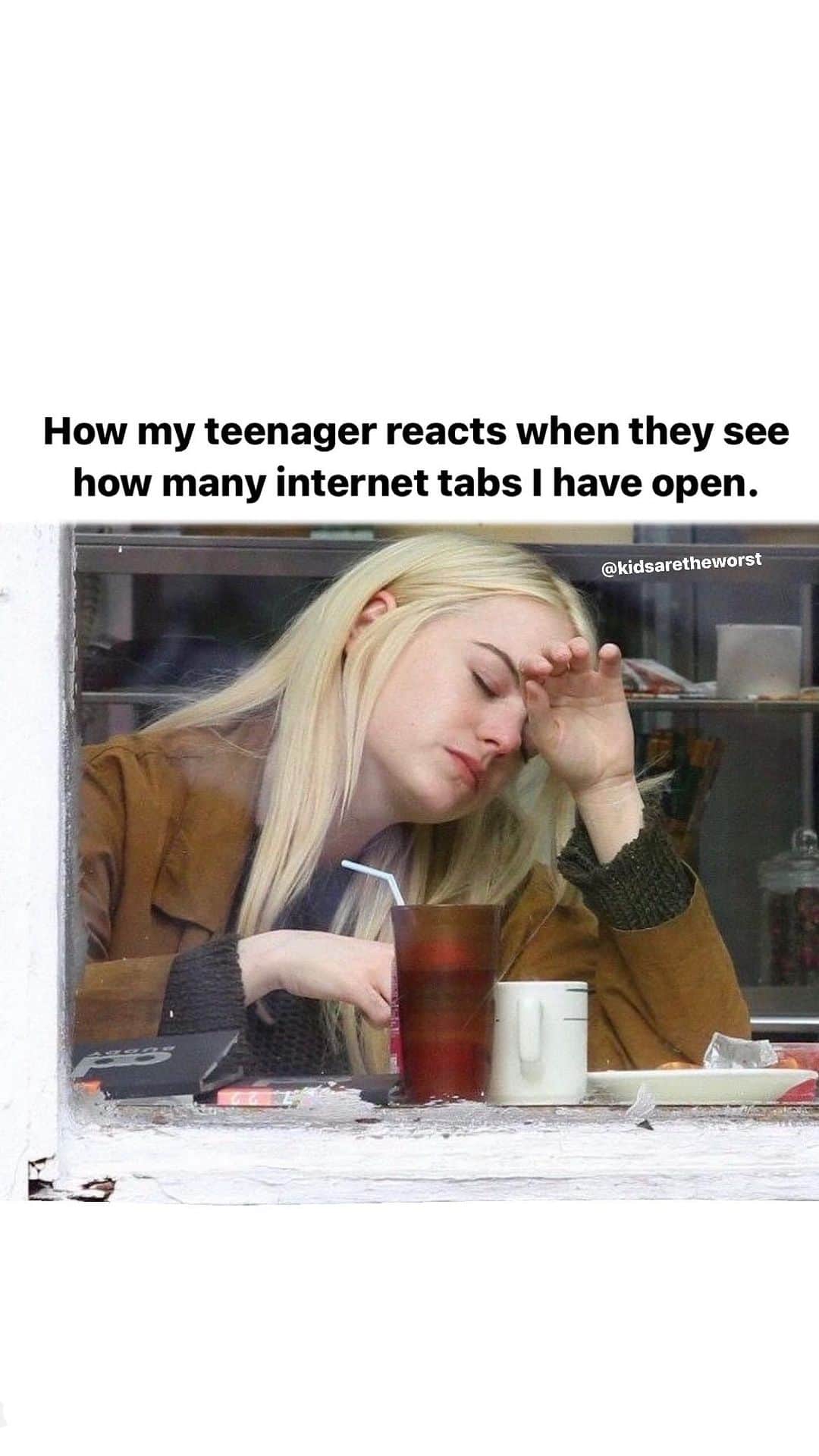 Kids Are the Worstのインスタグラム：「On my own phone! The audacity I must have to ruin someone else’s day like that!   I have a lot of nerve keeping tabs open the way I do.  You wouldn’t do this, would you? How many tabs are open on your internet browser right now?  #kidsaretheworst」