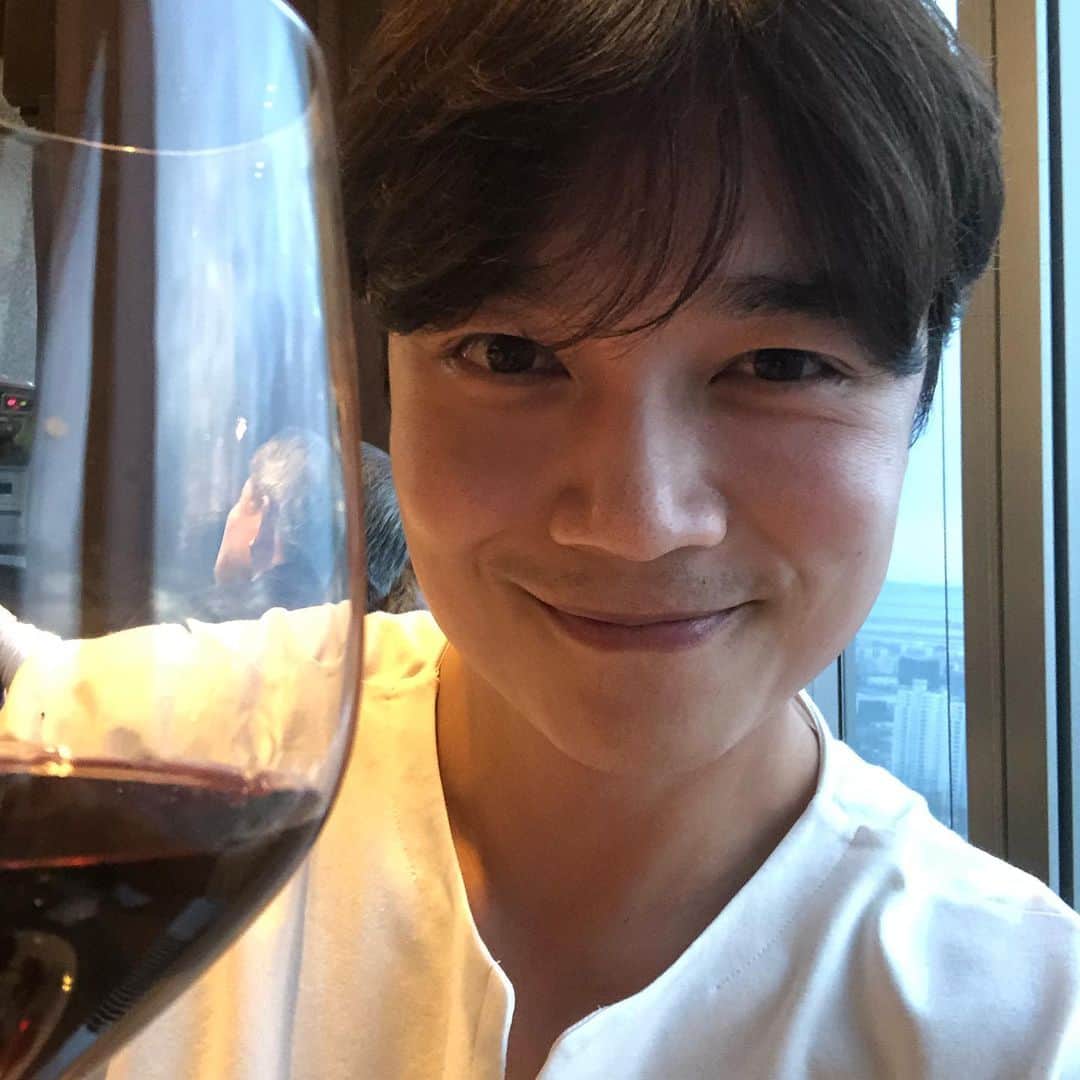 のインスタグラム：「이게 햄복^^ㅋ . #생일」