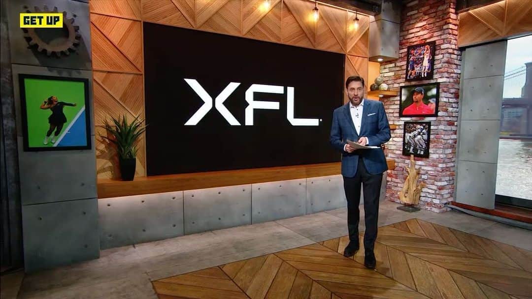 ドウェイン・ジョンソンのインスタグラム：「As promised we had big and exciting news today for our @XFL as we announced our Head Coach line up for our 2023 season 🏈   These Head Coaches are Super Bowl Champions, National Champions and @NFL Hall of Famers.   Committed to winning, establishing our XFL culture and growing the game of football.   Wade Phillips  Rod Woodson  Bob Stoops  Hines Ward  Anthony Becht Jim Haslett  Reggie Barlow   And one of the greatest college football players of all time, and I’m singling him out because he’s an FSU guy - Terrell Buckley (Go Canes 🙌🏾😉)   Appreciate our friends @espngreeny @getupespn & @ESPN for helping us launch our big news.   Step by step we build.   Welcome to the XFL.   ~ dj  Owner 🏈 #xfl2023」