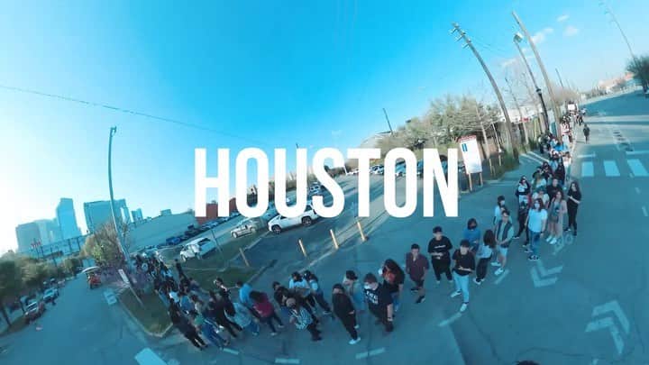 DJトゥーカッツ のインスタグラム：「‘Houston’ #epikhighisheretour」