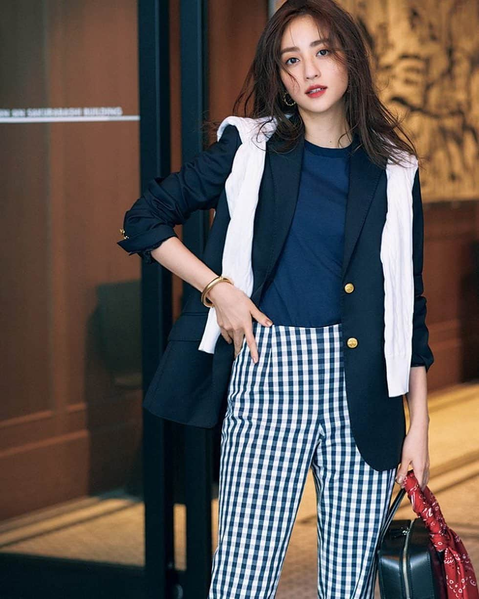 堀田茜さんのインスタグラム写真 - (堀田茜Instagram)「CLASSY. @brooksbrothers  ❤️❤️❤️」4月14日 15時51分 - akanehotta