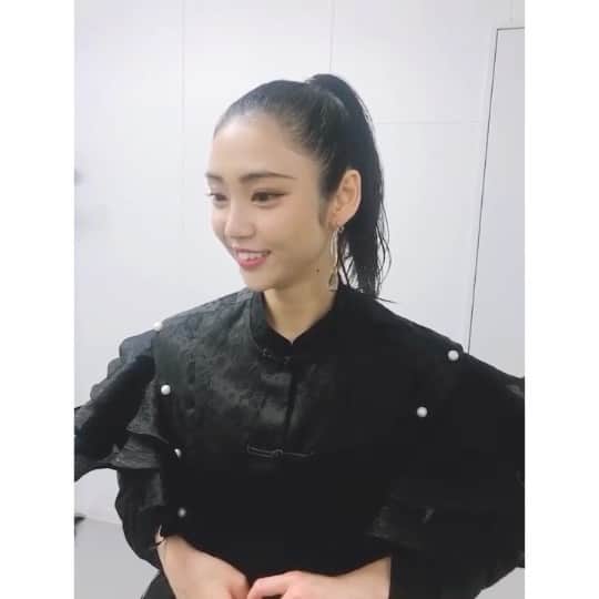山谷花純のインスタグラム：「雷神様の忙しさを心配しているところを風神様がこっそりおさめてくれてました。  今年は、お2人に沢山会えるといいなぁ。頑張る！！」