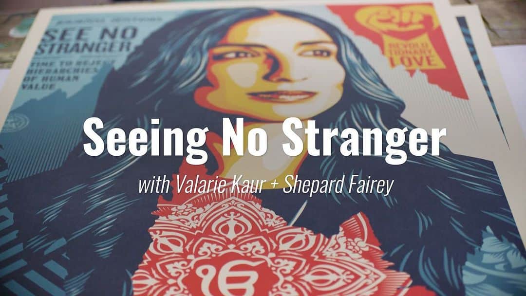 Shepard Faireyのインスタグラム：「WATCH this historic & beautiful encounter between legendary artist Shepard Fairey + visionary civil rights leader Valarie Kaur. Tender, intimate, and powerful. Valarie’s book #SeeNoStranger is available in the US & UK TODAY! seenostranger.com  "The Sikh community has always been invisible in the story that America tells itself. It's not just our pain and struggle and sacrifice and suffering. It's our wisdom! [But we can] take that medicine and offer it for a new age, a new time -- by rejecting hierarchies of human value, by building a movement for revolutionary love." - @valariekaur  Happy Vaisakhi to Sikhs everywhere! #HappyVaisakhi #SeeNoStranger #Reframe #AmplifierAR #RevolutionaryLove  ... Song: #RevolutionaryLove by @anidifranco  Artwork: @obeygiant in collaboration with @amplifierart Video: @forewordfilms  Publisher: @oneworldbooks @octopus_books_  More at @revloveproject」