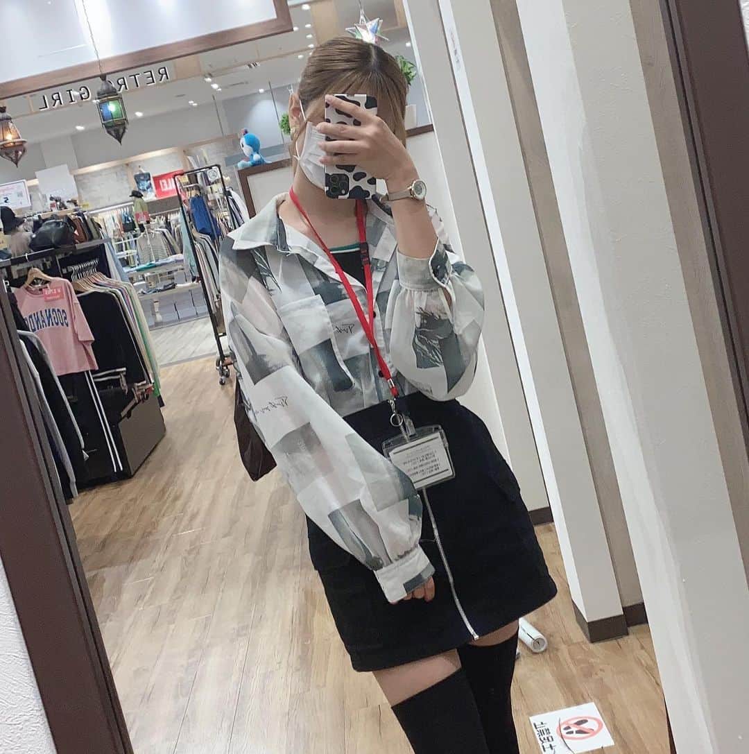 上原ゆなのインスタグラム：「これからお仕事✨ ・ ・  #gorge  #全身GORGEコーデ」