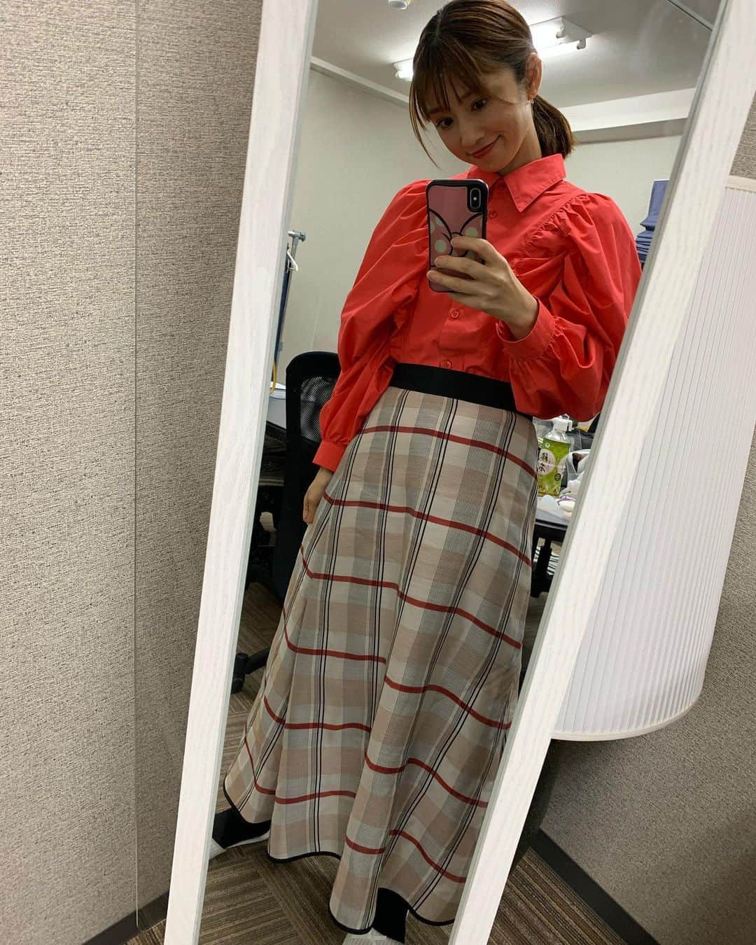 小倉優子さんのインスタグラム写真 - (小倉優子Instagram)「Today's clothes🌟  シャツ / @mici_official_ スカート / @brahmin_fsf」4月15日 21時54分 - ogura_yuko_0826