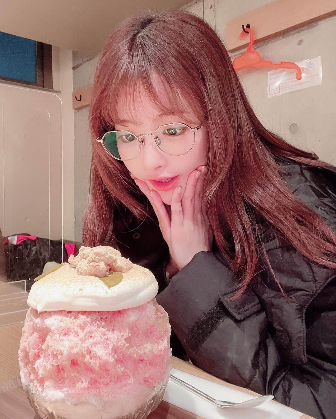 桃乃木かなのグルメインスタ