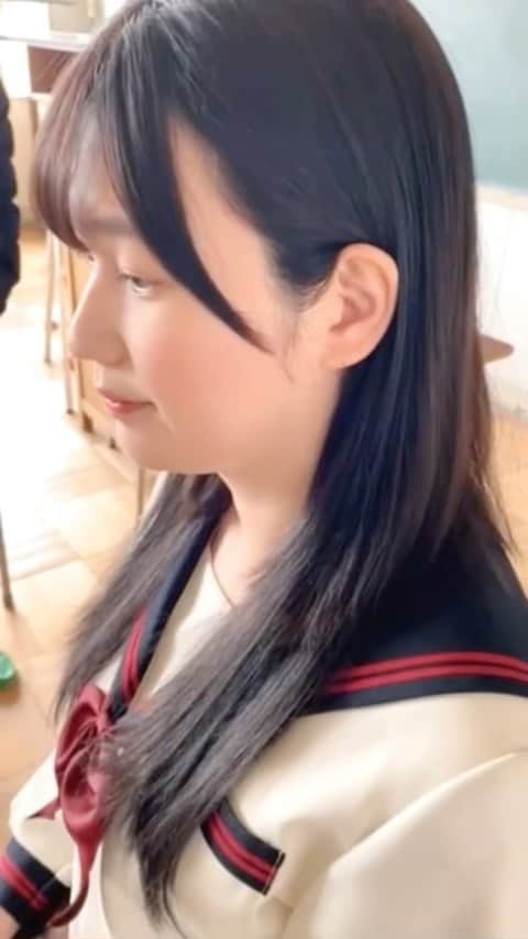 西原さつき（さつきぽん）のインスタグラム：「* 緊張しすぎてて、撮影されてることに全然気がついてなかったです😵‍💫💦 顔はこわばってるけど、内心はめちゃくちゃ楽しんでる人（←あんまり顔に出ない） ⁡ ⁡ #lgbtqフレンドリーサロン  #カンコー学生服  #乙女塾  #西原さつき  #明日ちゃんのセーラー服  ⁡ @lgbtq_salon  @kanko_gakuseifuku  @yutaro_yamagishi  @otomejuku」