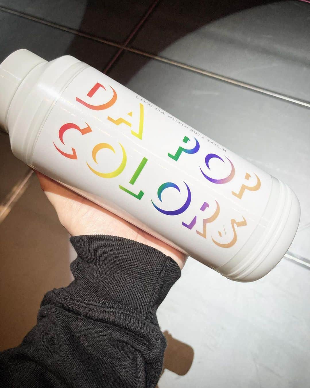 のインスタグラム：「本日から2年分の思いを込めて。 皆さんにGIFTを届けます。  #dapopcolors  #dapump #livetour」